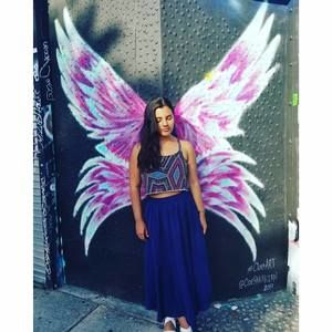 Meet your Posher, Coralys